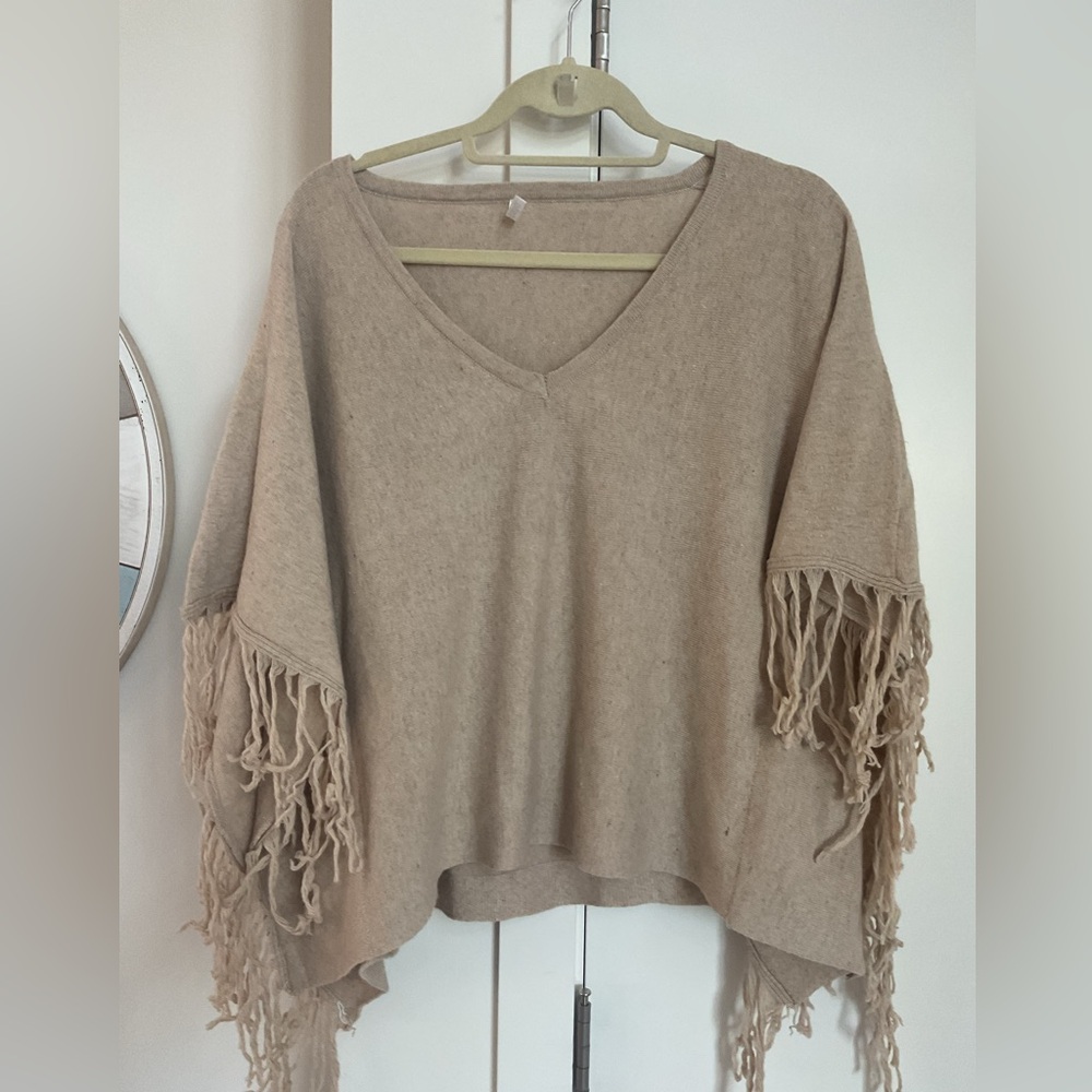 Chic Beige Structured Women's  Wool Mix V Neck Poncho with Fringe .